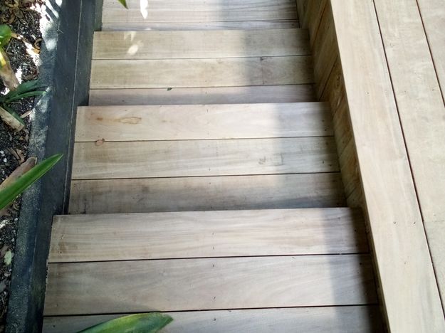 Vitex deck, Remuera