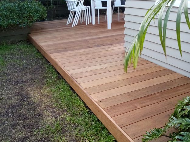 Kwila 140 mm decking build, Greenlane